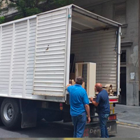 Nuestra estrategia se basa en ofrecer servicios de movimientos de carga de manera segura y eficiente.